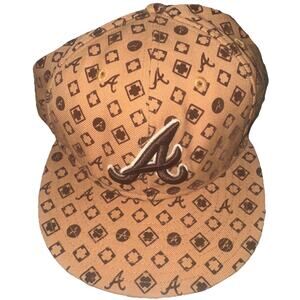 New Era 59Fifty Atlanta Braves The Lux D-Lux Fitted Baseball Hat Size 7 1/4 (e)